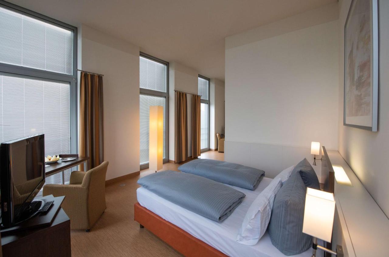 Livenwork Hotel & Coworking Gvz Ingolstadt Exterior foto